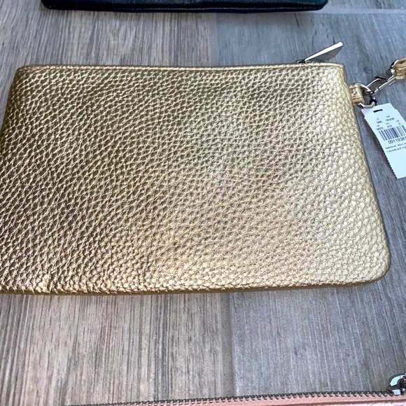 🦄NWOT (Get All 3) Express METALLIC wristlet bundle x3 piece⭐️ - Picture 6 of 14